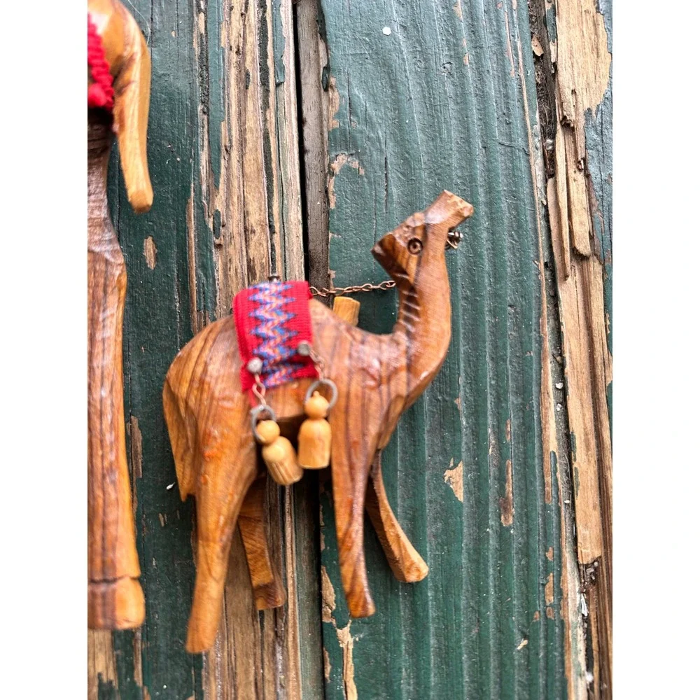 Vintage Hand Carved Olive Wood Camel Set‎ Figurines Middle Eastern Folk Art 2pc